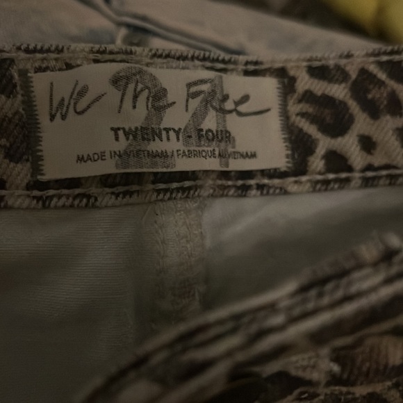 We the free leopard print denim skirt - Picture 3 of 3